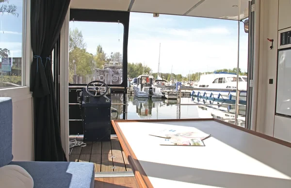 Febomobil 1180 - Boatscribe.com