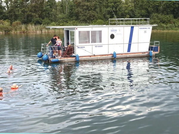 Febomobil 990 - Boatscribe.com