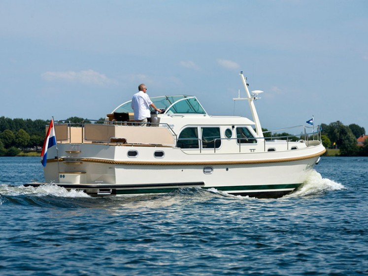 Grand Sturdy 34.9 - Boatscribe.com