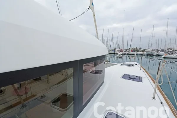 Lagoon 39 - Boatscribe.com