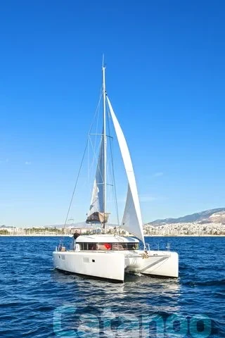 Lagoon 39 - Boatscribe.com