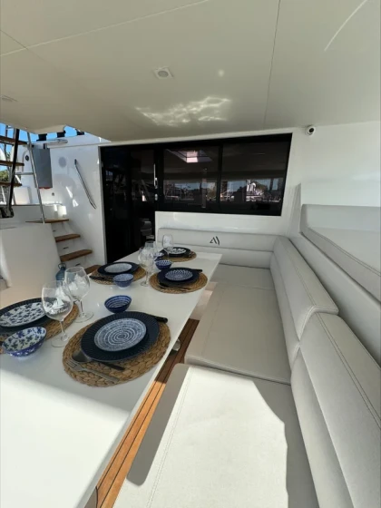 Aventura 45 - Boatscribe.com