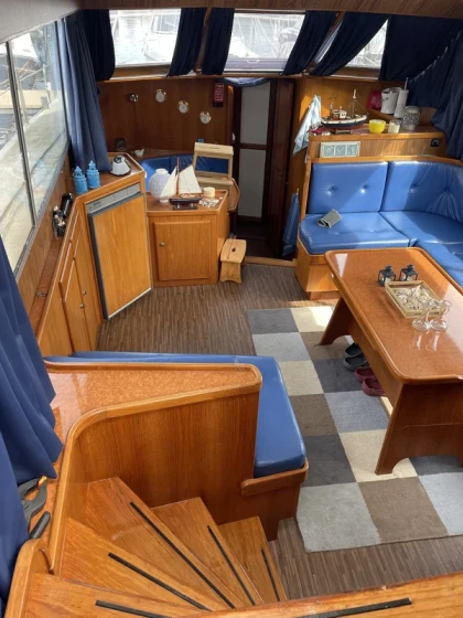 Vri-Jon Contessa 45 - Boatscribe.com