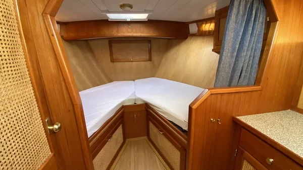 Barkas 1100 - Boatscribe.com