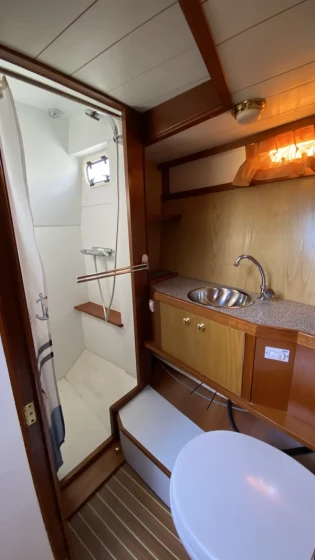 Barkas 1100 - Boatscribe.com