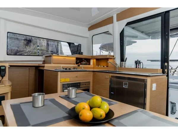 Excess 11 - Boatscribe.com