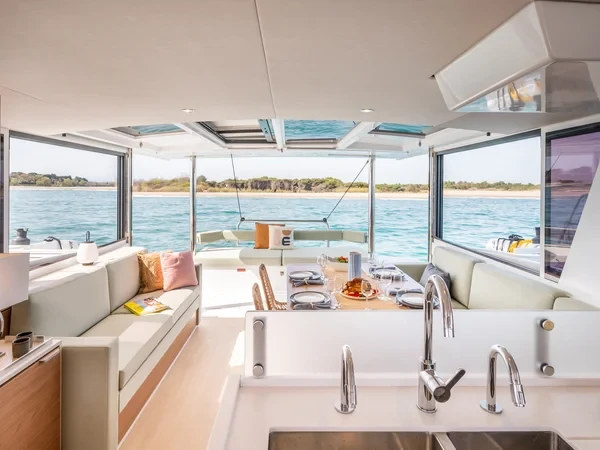 Bali 4.6 - Boatscribe.com