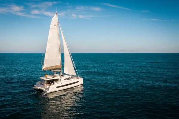 Bali 4.6 - Boatscribe.com