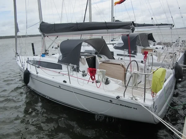 Dehler 34 - Boatscribe.com