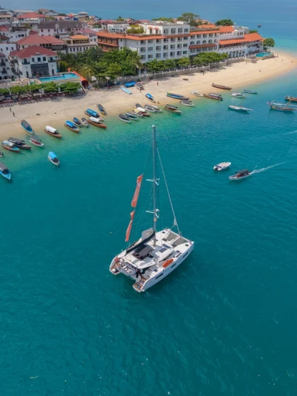 Lagoon 46 - Boatscribe.com