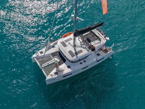 Lagoon 46 - Boatscribe.com