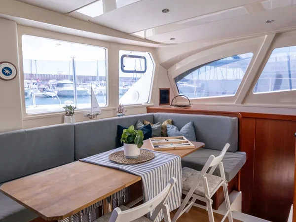 Leopard 44 - Boatscribe.com