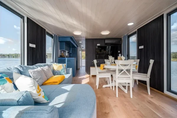 WOMA D13 - Boatscribe.com