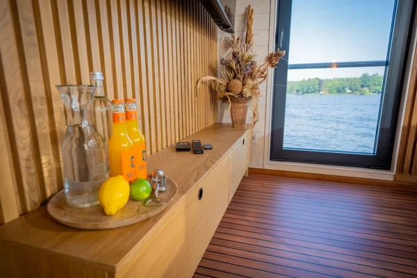 WOMA D13 - Boatscribe.com