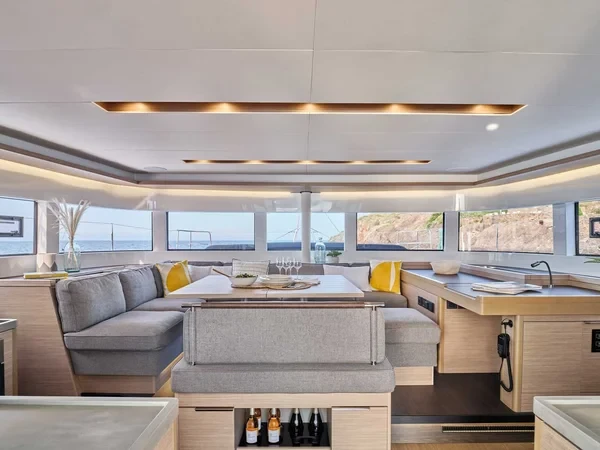 Lagoon 51 - Boatscribe.com