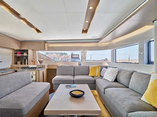 Lagoon 51 - Boatscribe.com
