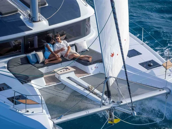Lagoon 51 - Boatscribe.com