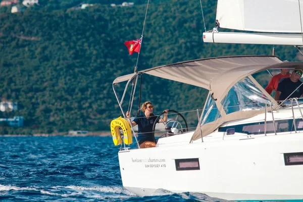 Sun Odyssey 410 - Boatscribe.com