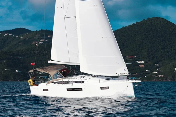 Sun Odyssey 410 - Boatscribe.com