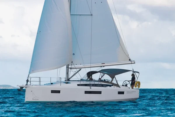 Sun Odyssey 410 - Boatscribe.com