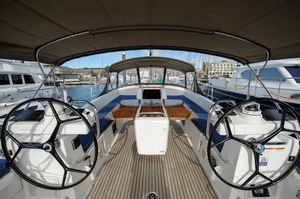 Jeanneau 54 - Boatscribe.com