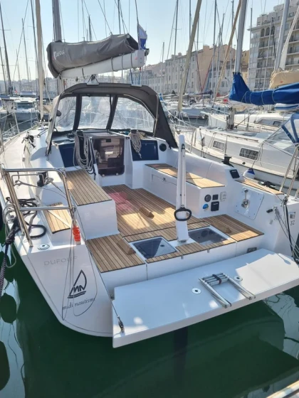 Dufour 32 - Boatscribe.com