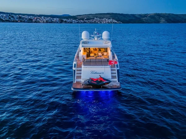 Princess V78 - Boatscribe.com
