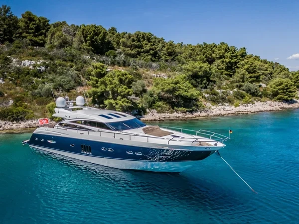 Princess V78 - Boatscribe.com