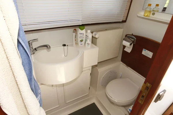 Kormoran 1140 - Boatscribe.com