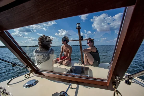 Kormoran 1140 - Boatscribe.com