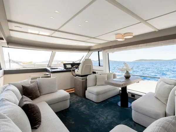 Azimut Magellano 60 - Boatscribe.com