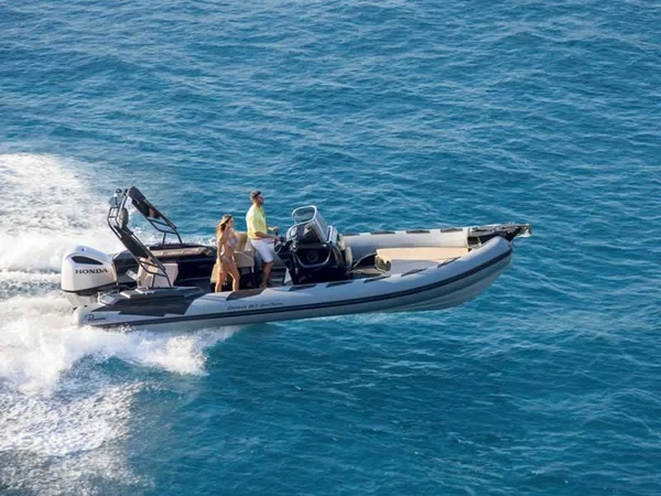 Ranieri 26 Cayman - Boatscribe.com