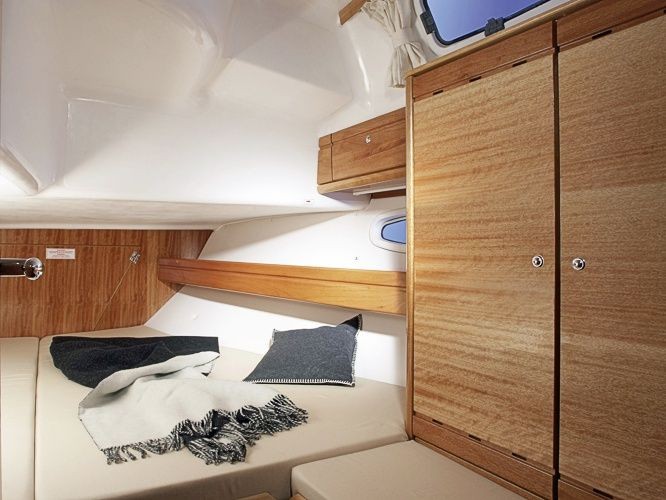 Bavaria 39 Cruiser - Boatscribe.com