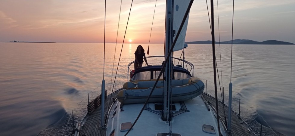 Dufour 50 Classic - Boatscribe.com