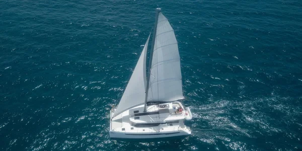 Leopard 50 - Boatscribe.com