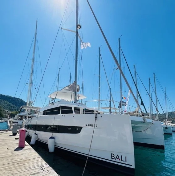 Bali 5.4 - Boatscribe.com
