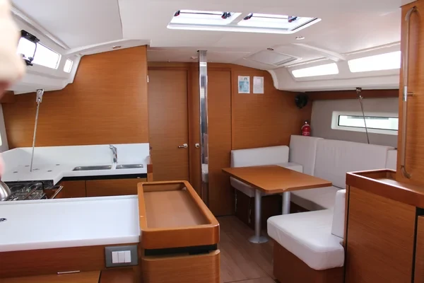 Sun Odyssey 440 - Boatscribe.com