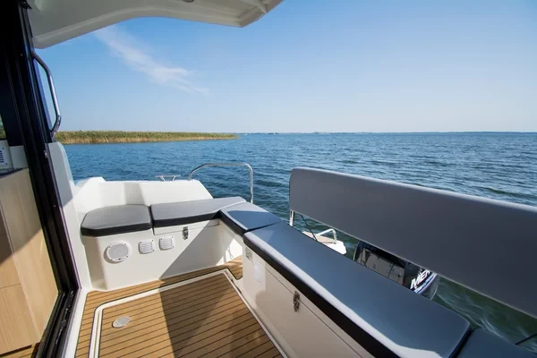 Balt 918 Titanium - Boatscribe.com