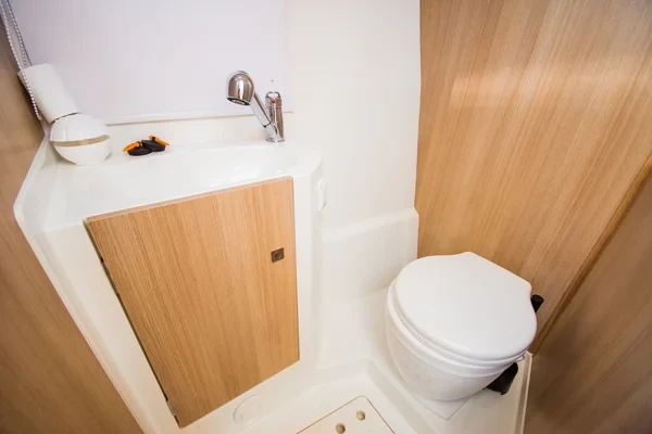 Balt 1018 - Boatscribe.com