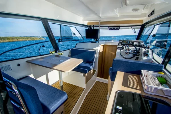 Balt 1018 - Boatscribe.com