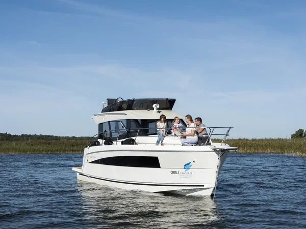 Balt 1018 - Boatscribe.com