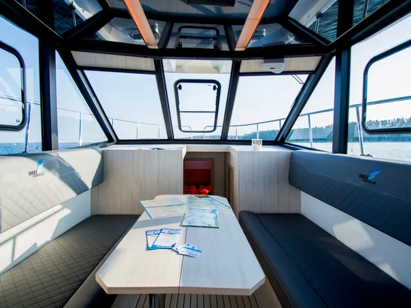 Futura 40 Grand Horizon - Boatscribe.com