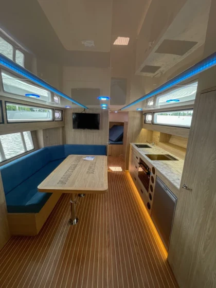 Nautika 1300 - Boatscribe.com