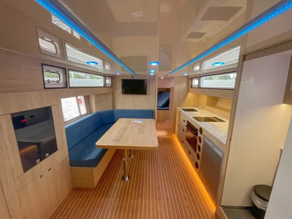 Nautika 1300 - Boatscribe.com