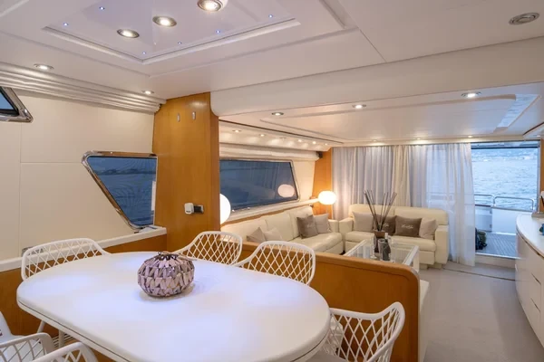San Lorenzo 72 - Boatscribe.com