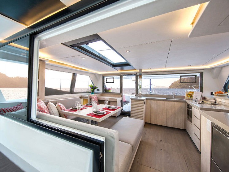 Leopard 45 - Boatscribe.com