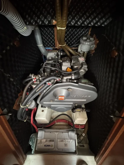 Oceanis 40 - Boatscribe.com