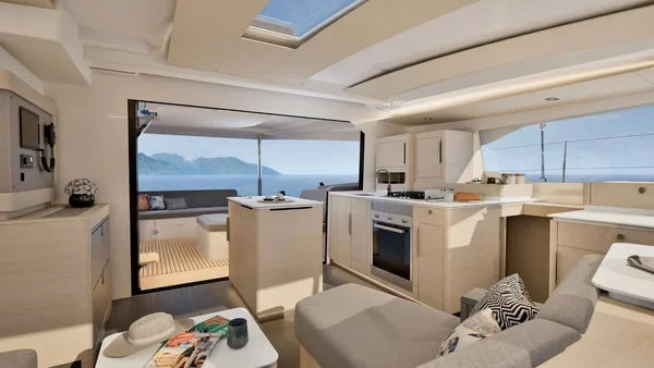 New 44 - Boatscribe.com