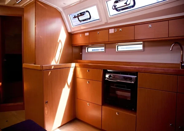 Bavaria 46 Cruiser - Boatscribe.com