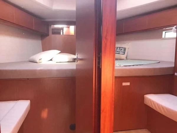Bavaria 46 Cruiser - Boatscribe.com